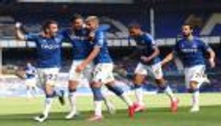 الدوري الإنجليزي.. إيفرتون يطارد إنجازا نادرا بعد 27 عاما