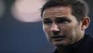 لامبارد يرفض التهاون مع "القائد" تياجو سيلفا