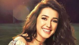 الفنانة السورية كندة علوش