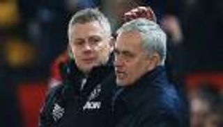 "مرمى قصير" و"منطقة الـ22".. حرب كلامية بين مورينيو وسولسكاير