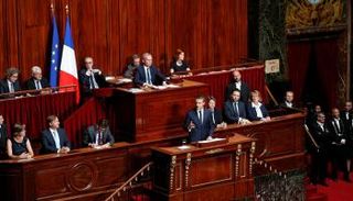 ماكرون في جلسة للبرلمان الفرنسي - أرشيفية
