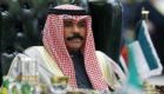 نواف الأحمد.. صاحب بصمات "التطوير" يقود الكويت