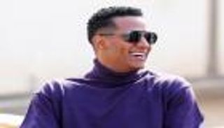 محمد رمضان ينتصر على "الطيار الموقوف".. بحكم قضائي