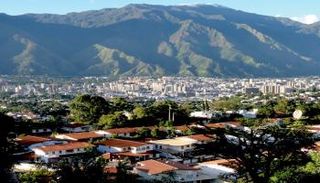 فنزويلا تفقد عوائدها النفطية