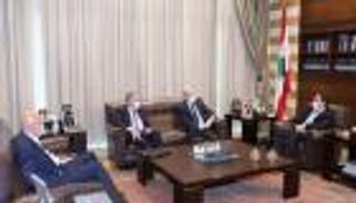 رؤساء الحكومة السابقون بلبنان.. بيان "ينفجر" بوجه نصرالله