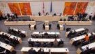 انتخابات فيينا.. مأزق للإخوان وبوابة لعودة بطل"إيبيزا"