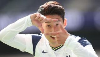 سون هيونج مين لاعب توتنهام