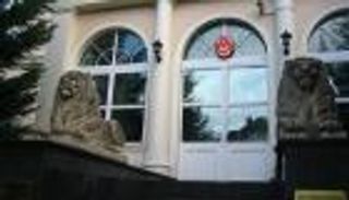 انتهاكات أردوغان.. قطار تجسس الدبلوماسيين الأتراك يصل المجر