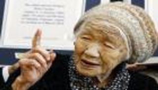 أكبر معمرة على وجه الأرض تحتفل بعيد ميلادها الـ118