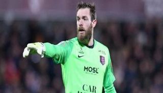 ألكسندر أوكيدجا حارس مرمى منتخب الجزائر