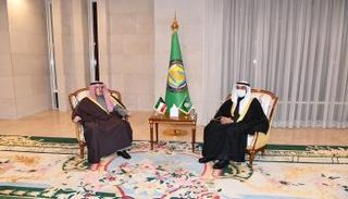 جانب من لقاء الحجرف ووزير خارجية الكويت