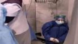 بعد وفاة 4 مصابين بكورونا.. تفاصيل "لحظات الرعب" بمستشفى مصري