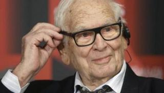 المصمم الفرنسي بيار كاردان