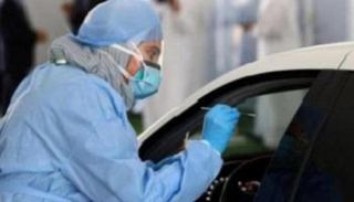 فحص كورونا من السيارة بالإمارات