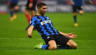 أشرف حكيمي لاعب إنتر ميلان