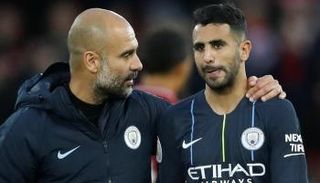 رياض محرز نجم مانشستر سيتي ومدربه جوارديولا