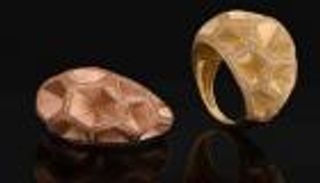 أسعار الذهب في مصر اليوم.. عيار 21 يرتفع 15 جنيها خلال ساعات