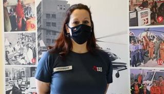 الممرضة إليسا نافا 