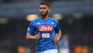 صورة.. لفتة إنسانية جديدة من فوزي غلام في إيطاليا