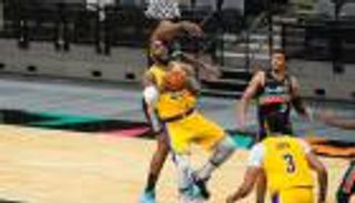 بعد 8 مباريات.. ليكرز يحافظ على الصدارة في دوري السلة الأمريكي