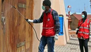 حملة لتعقيم منازل بليبيا