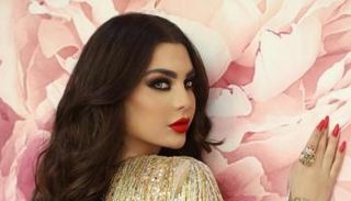 الفنانة اللبنانية قمر