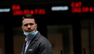  متداول يمر عبر عرض أسعار الأسهم الرقمية خارج بورصة نيويورك – رويترز 