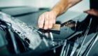 حماية طلاء السيارة من الخدوش وكيفية علاجها