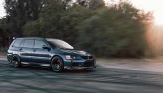 ميتسوبيشي Lancer Evolution IX Wagon