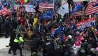مقتل 4 واعتقال 52 في أحداث عنف الكونجرس