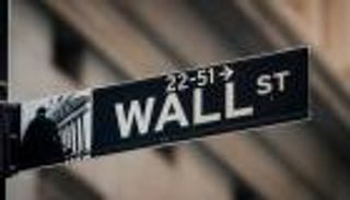 وول ستريت تقفز إلى قمم غير مسبوقة.. التفاؤل يسود