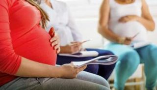 بدانة الحوامل تعرض أطفالهن للخطر