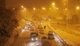 العاصفة الثلجية أثرت على حركة النقل