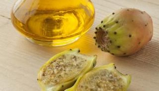 زيت بذور التين الشوكي يحارب الشيخوخة