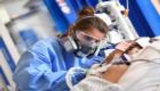 مستشفيات بريطانيا تمتلئ بمرضى كورونا.. وخبراء: الوضع خطير