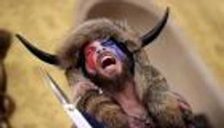 بينهم "ذو القرنين".. اتهامات لـ3 جدد باقتحام الكونجرس