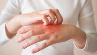 بعض مرضى كورونا أبلغوا عن عرض مزعج جديد وهو 