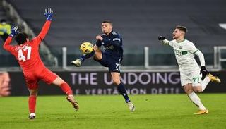 يوفنتوس ضد ساسولو