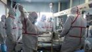 أول وفاة بكورونا.. عام مر وما زالت التساؤلات مطروحة