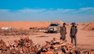 قوات الأمن السعودية في موقع الحطب