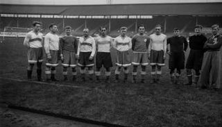 من مباراة أرسنال ضد دينامو موسكو