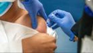 108 آلاف يتلقون لقاح كورونا في الإمارات خلال 24 ساعة