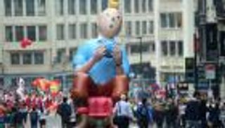 غلاف مجلة للبيع بـ2 مليون يورو