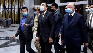 زيارة رئيس الوزراء ووزير الرياضة لبعثة منتخب مصر لليد