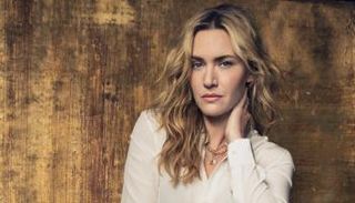 الممثلة البريطانية الشهيرة كيت وينسلت 