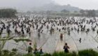 صور.. الهند تحتفي بـ"الطبيعة" في مهرجان "البونجال" للحصاد