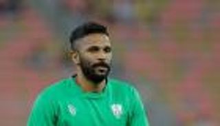 الدوري السعودي.. العويس يصدم الأهلي قبل قمة الهلال