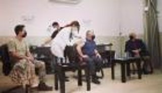 العاهل الأردني وولي العهد والأمير الحسن يتلقون لقاح كورونا