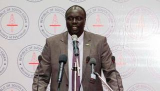 أوو دانيال شوانق وكيل وزارة النفط بجنوب السودان 