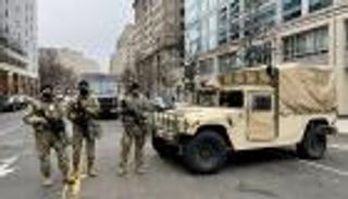 واشنطن ثكنة عسكرية.. أمريكا تستعد لتنصيب بايدن 